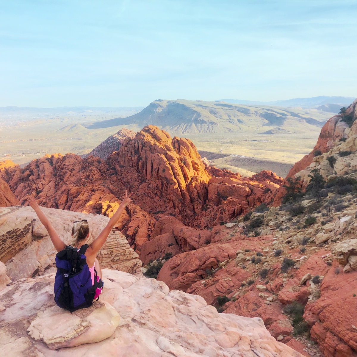 Hiking Red Rock Canyon: Best Las Vegas Hikes- Calico Hills